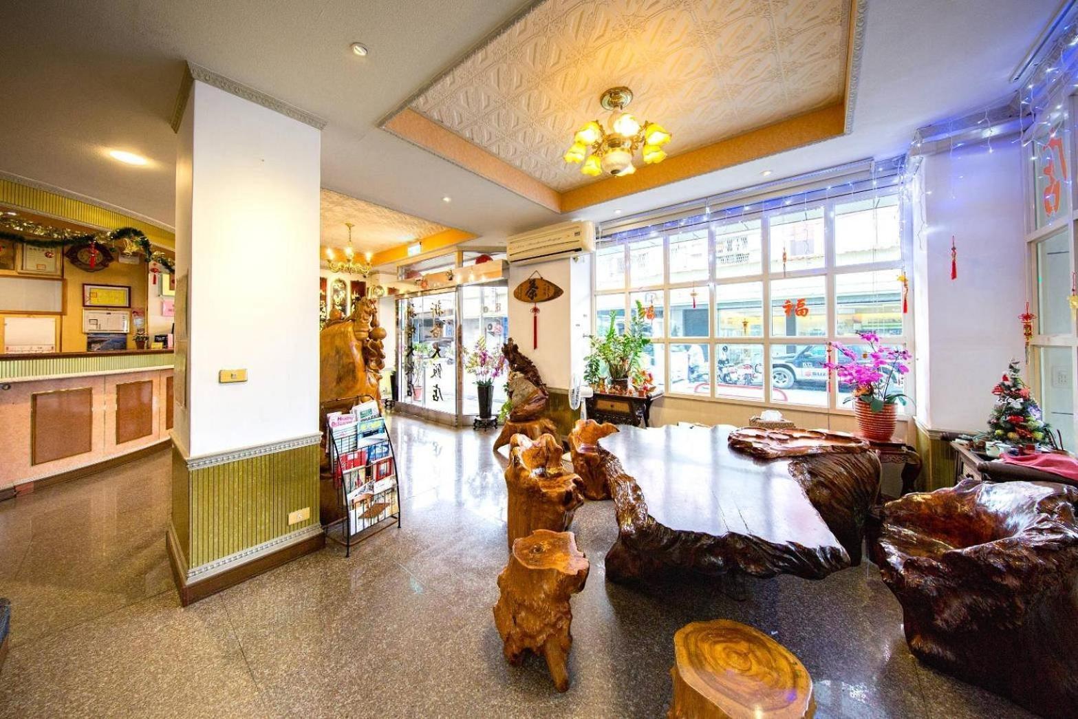 Shinge Hotel Hualien City Exterior photo